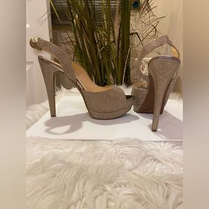 Jessica Simpson heels